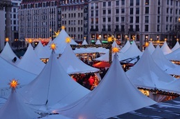 Weihnachtsmarkt in Berlin am Gendarmenmarkt
