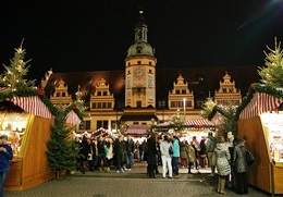 Weihnachtsmarkt in Leipzig am Alten Rathaus