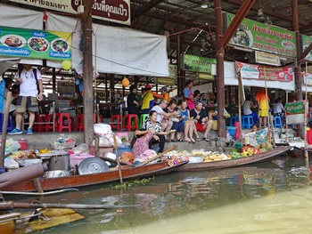 Bangkok mit dem Longtailboot - die Khlongs